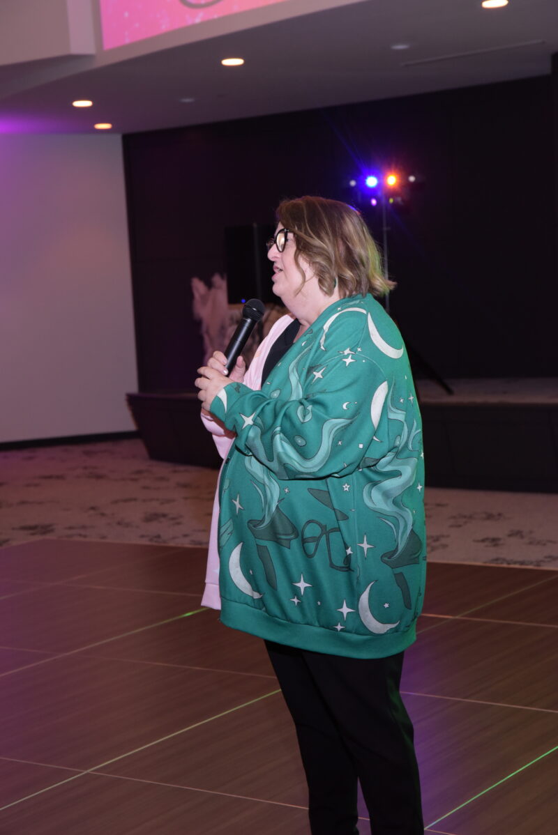 speaker at the prom
