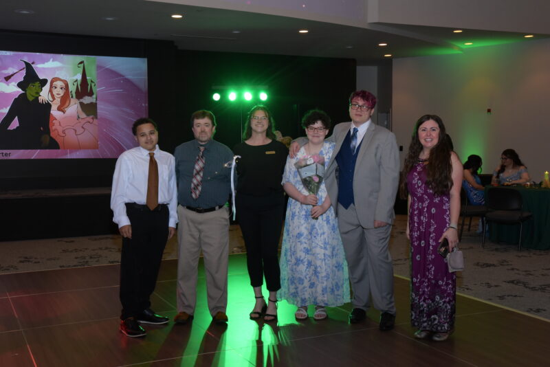 honor students with teachers