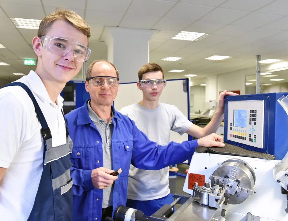 Advanced Manufacturing students